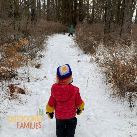 7 kid-friendly games to play on trail walks and nature hikes